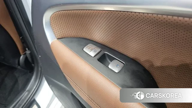 Genesis G70 id 3692524 из Кореи 10