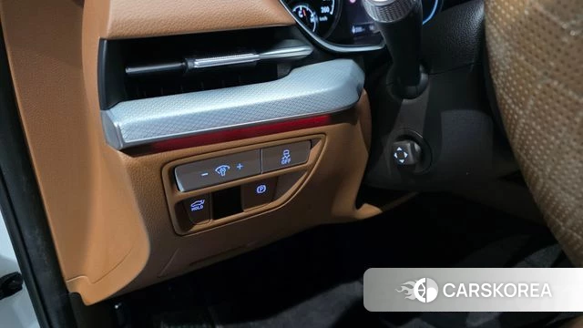 Genesis Electrified G80 (RG3) id 3859439 из Кореи 10