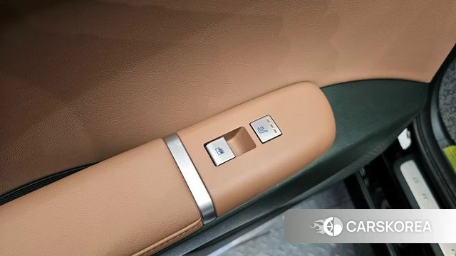 Hyundai Grandeur (GN7) id 4400302 из Кореи 10