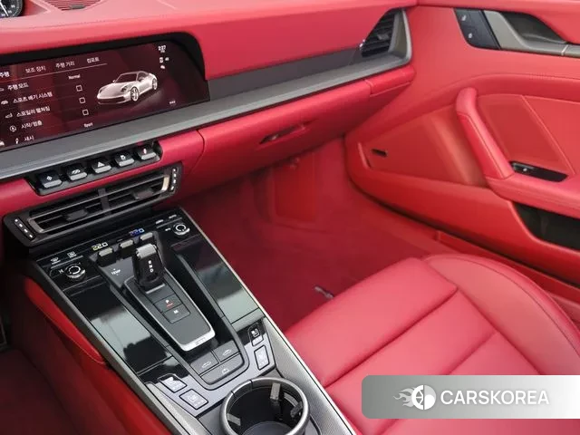 Porsche 911(992) id 3595230 из Кореи 10