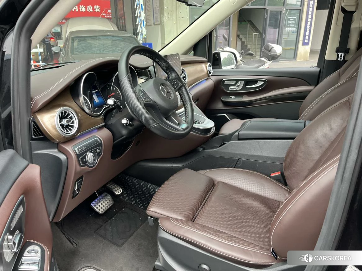 Mercedes-Benz V-class id 4473596 из Китая 10