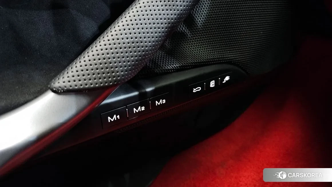 Ferrari 296 GTB id 1054101 из Кореи 10