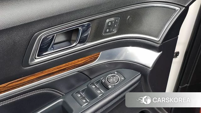 Ford Explorer id 3814254 из Кореи 10