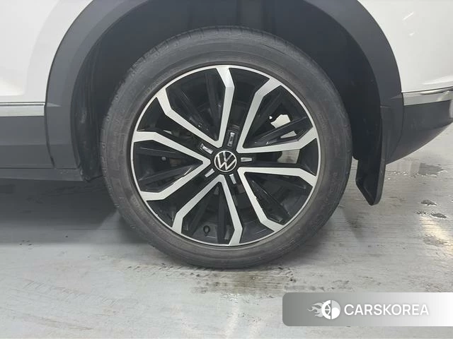 Volkswagen Exploring songs id 4242569 из Китая 10