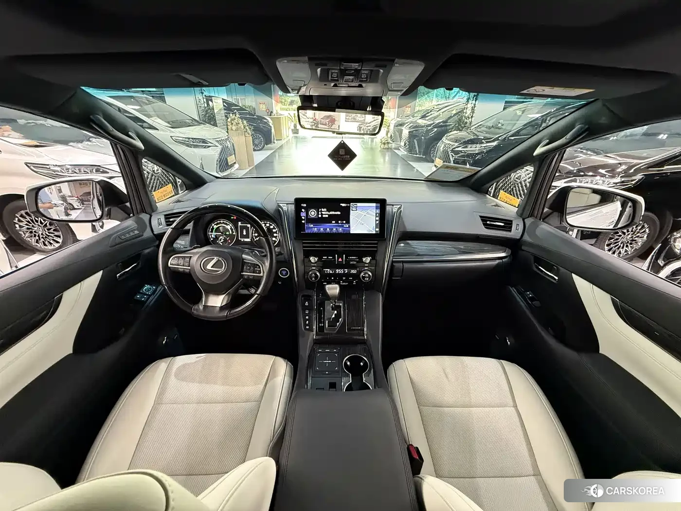 Lexus LM id 4654976 из Китая 10