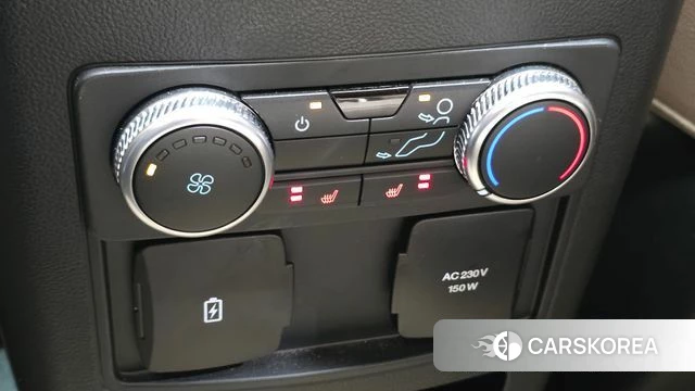 Ford Explorer 6th Generation id 4604261 из Кореи 10