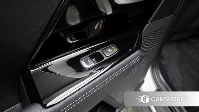 Kia Niro EV id 3860135 из Кореи 10