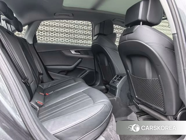 Audi A4L id 3939343 из Китая 10