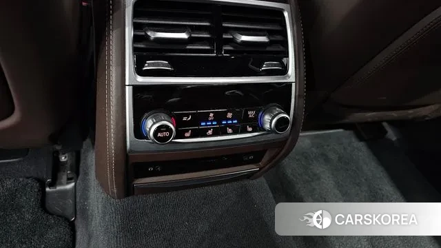 BMW 7 Series (G11) id 3396997 из Кореи 10