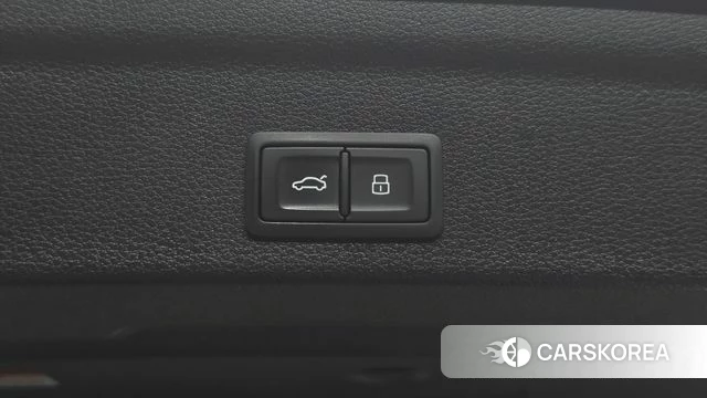 Audi Q3 (F3) id 4849259 из Кореи 10