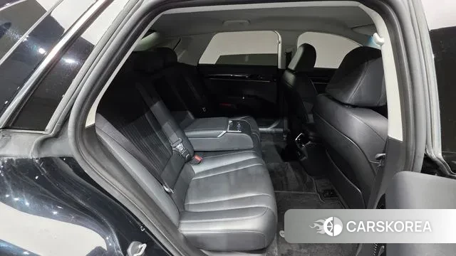 Hyundai Grandeur (GN7) id 3394400 из Кореи 10