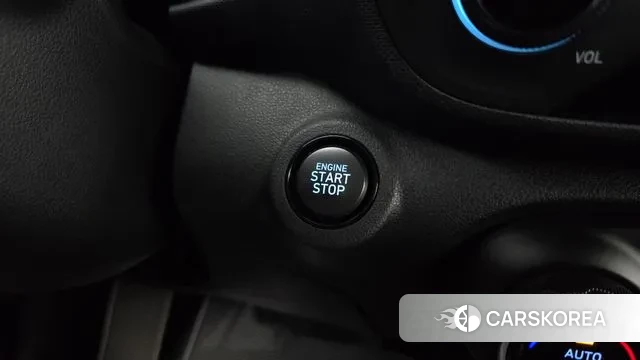 Hyundai Venue id 3349047 из Кореи 10