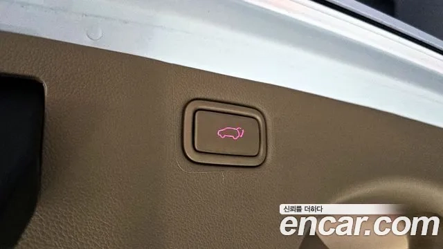 Kia The New Carnival id 2860625 из Кореи 10