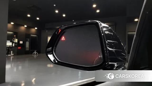 Hyundai Grandeur (GN7) id 3321973 из Кореи 10