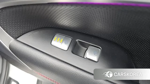 Genesis G70 id 3459519 из Кореи 10