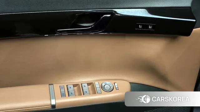 Hyundai Grandeur Hybrid (GN7) id 3011354 из Кореи 10