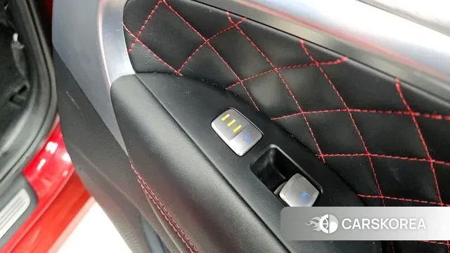 Genesis G70 id 3789293 из Кореи 10