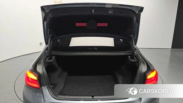 BMW 5 Series (G30) id 4225347 из Кореи 10