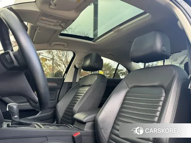 Volkswagen Passat GT (B8) id 3391693 из Кореи 10