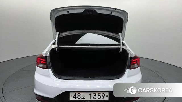 Hyundai The New Avante AD id 4581919 из Кореи 10