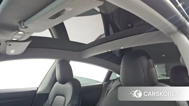 Tesla Model 3 id 2965547 из Кореи 10