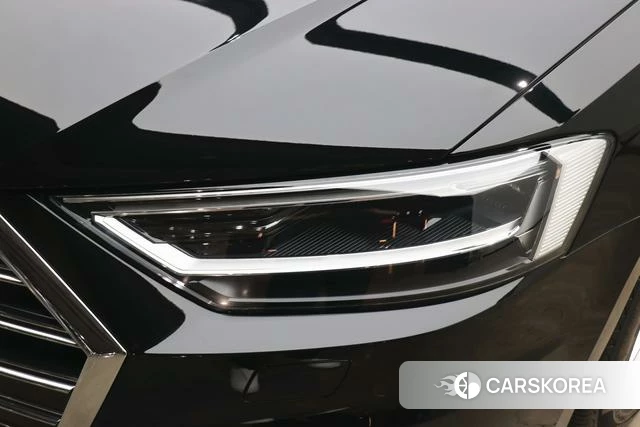 Audi A8 id 4278944 из Китая 10