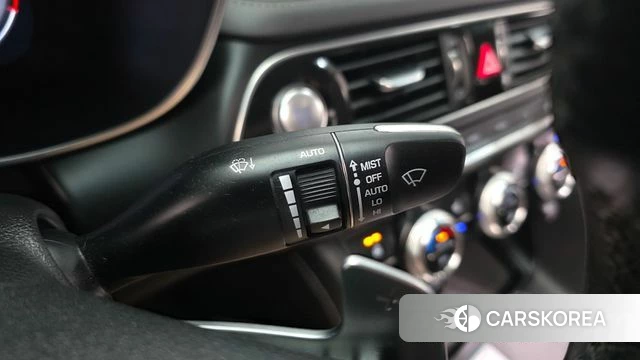 Genesis The New G70 id 4458279 из Кореи 10