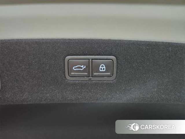 Genesis G90 (RS4) id 3952472 из Кореи 10