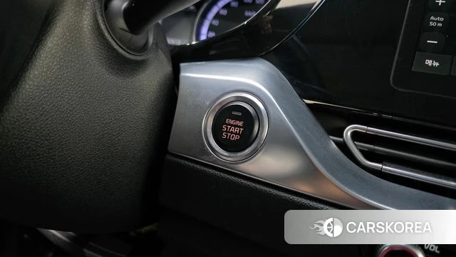 Kia The New Niro id 3899348 из Кореи 10