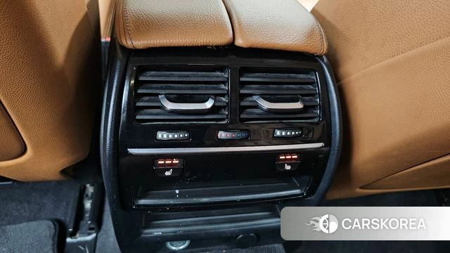 BMW 5 Series (G30) id 4689385 из Кореи 10