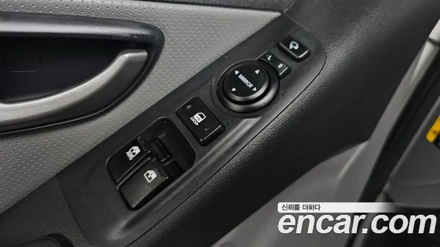 Hyundai The New Grand Starex id 2698672 из Кореи 10