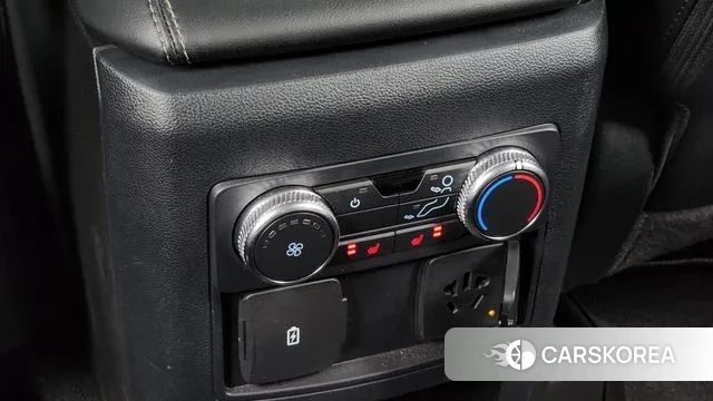 Ford Explorer 6th Generation id 3106126 из Кореи 10