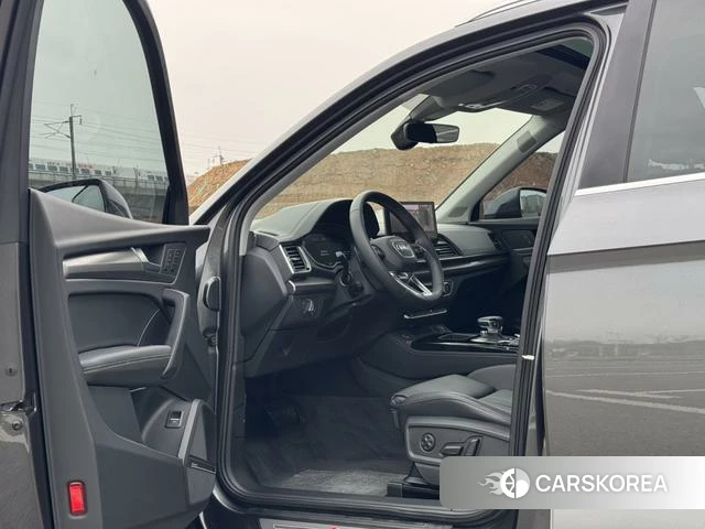 Audi Q5L id 4212430 из Китая 10