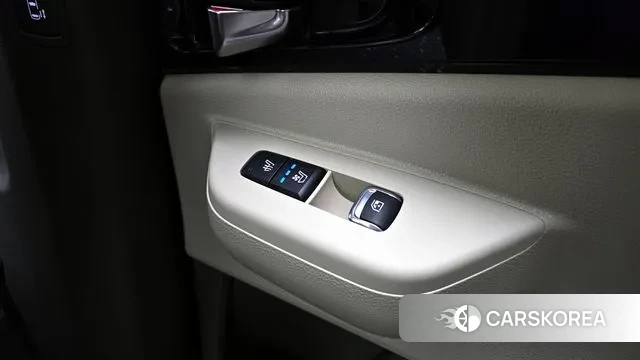 Kia The New Carnival 4th Generation id 3684632 из Кореи 10