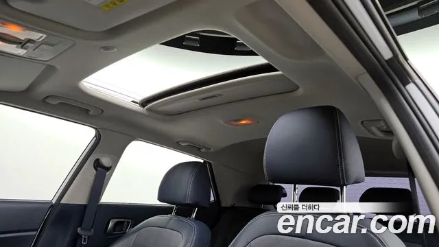 Hyundai Venue id 2891701 из Кореи 10