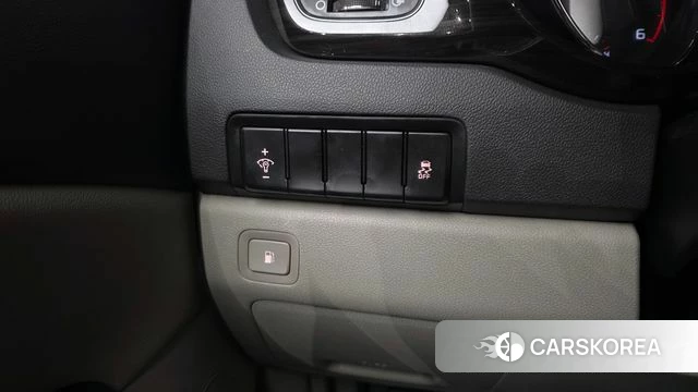 Kia The New Carnival id 4377831 из Кореи 10