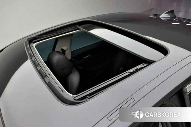 BMW 5 Series (G30) id 4294956 из Кореи 10