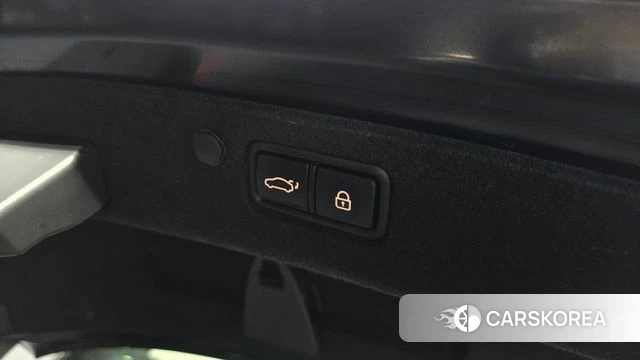 Hyundai The New Grandeur IG Hybrid id 4019570 из Кореи 10