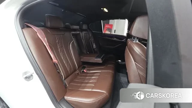 BMW 5 Series (G30) id 3622560 из Кореи 10