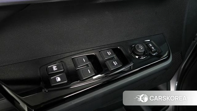 Ssangyong Torres id 4280547 из Кореи 10