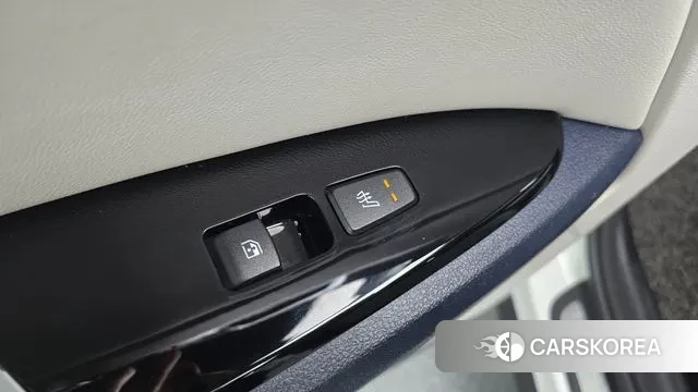 Kia Sportage 5th Generation Hybrid id 3401530 из Кореи 10