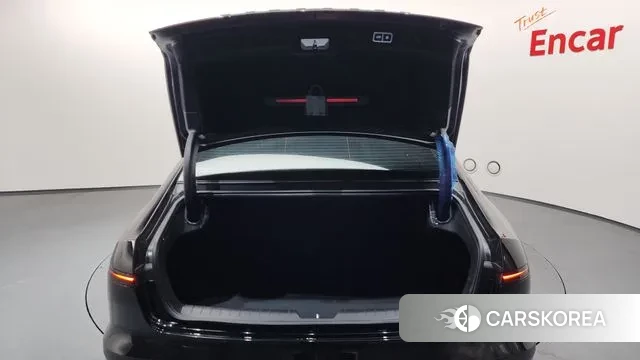 Hyundai Grandeur (GN7) id 3544697 из Кореи 10