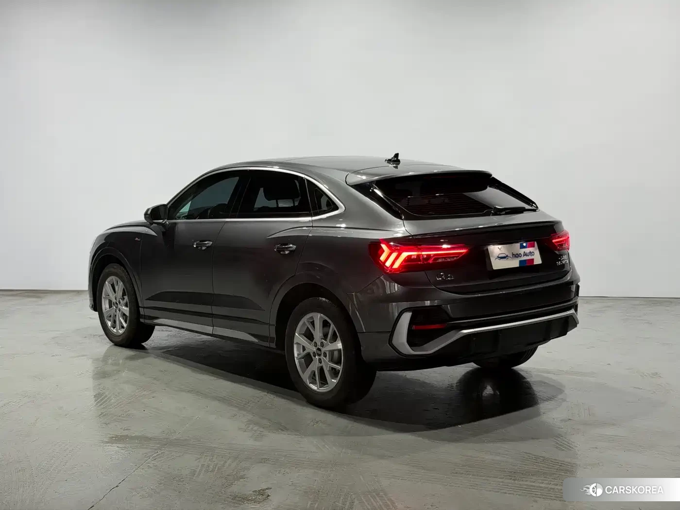 Audi Q3 Sportback id 4669299 из Китая 10