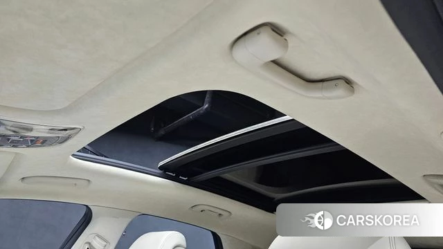 Genesis GV70 id 4202464 из Кореи 10