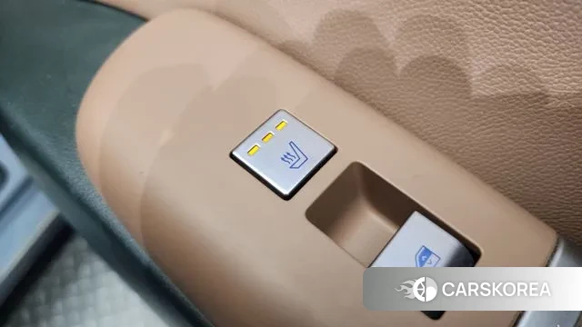 Hyundai Grandeur (GN7) id 3052893 из Кореи 10