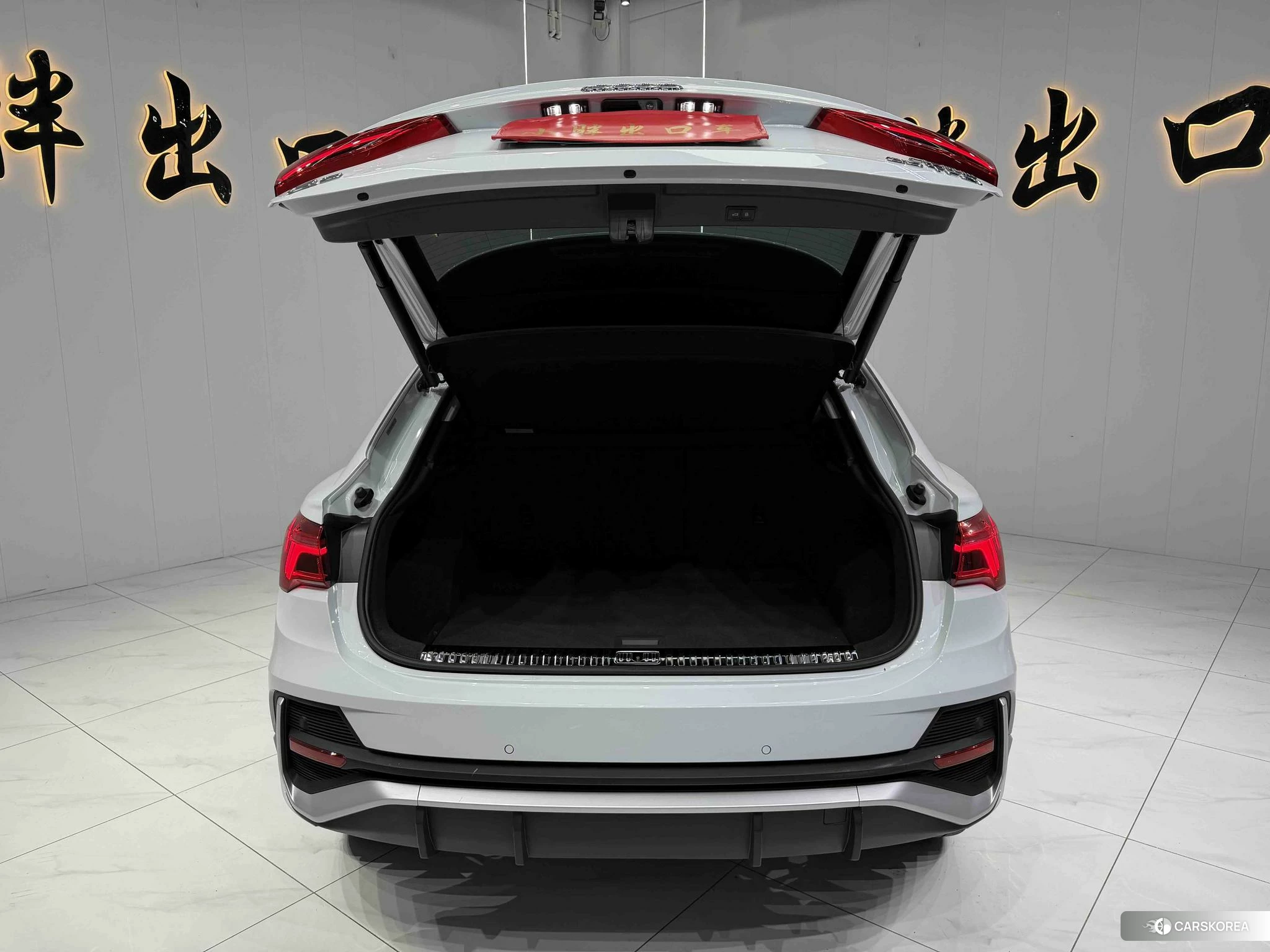 Audi Q3 Sportback id 4486263 из Китая 10