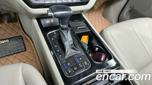 Kia All New Carnival id 2526413 из Кореи 10