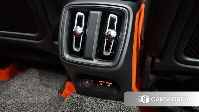 Volvo XC40 id 3509197 из Кореи 10