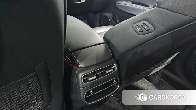 Genesis GV70 id 3904541 из Кореи 10