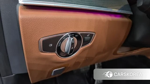 Mercedes-Benz E-Class W213 id 2970524 из Кореи 10